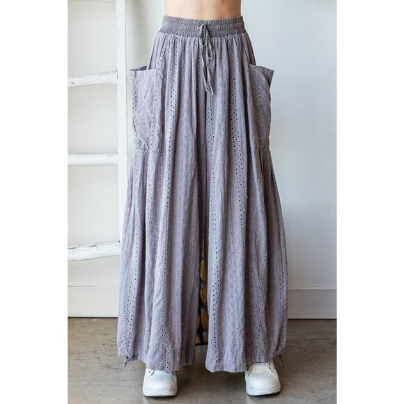 Oli & Hali Mineral Washed Wide Leg Lavendar Eyelet Knit Pants NEW Size Small - Picture 3 of 9